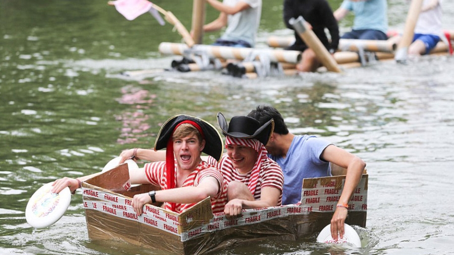 清凉大作战夏日水上团建